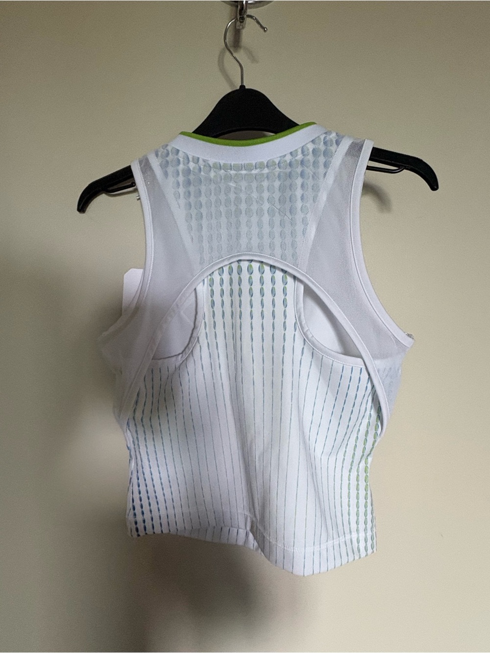 NWT- Casablanca Women's White Sleeveless Polo with Lime Trim - Picture 6 of 12